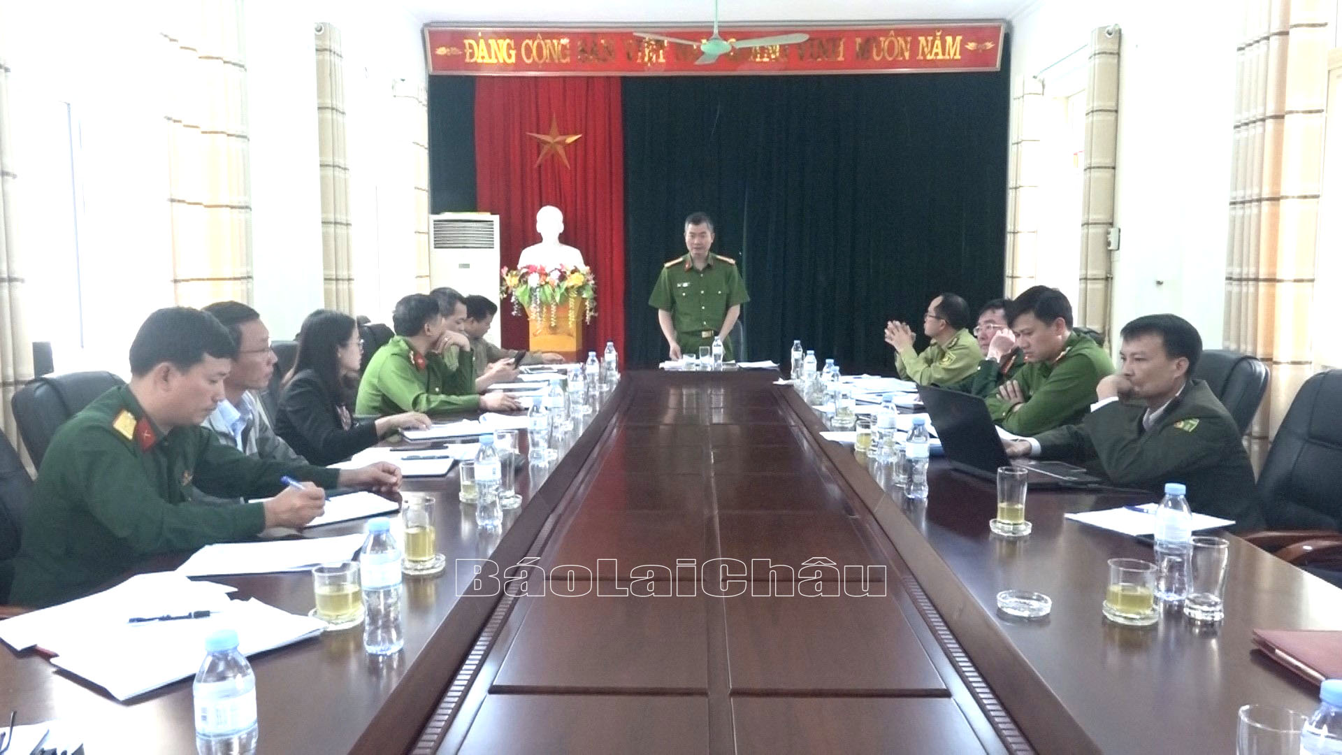 Quang cảnh buổi kiểm tra.